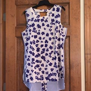NWOT - Cabi top - Size M